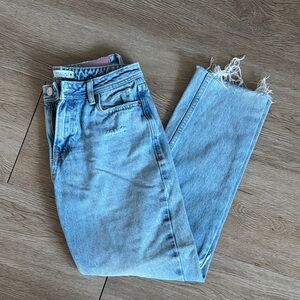 Zara Women’s Straight Leg Jeans with Raw Hem